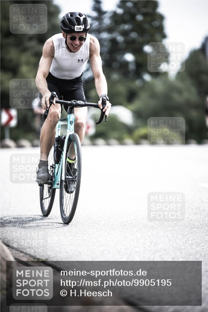 21.06.2026 - 29. Vierlanden-Triathlon H.Heesch http://msf.ph/oto/9905195 21.06.2026 11:41:49 Radfahren 636, 674, 726 meine-sportfotos.de