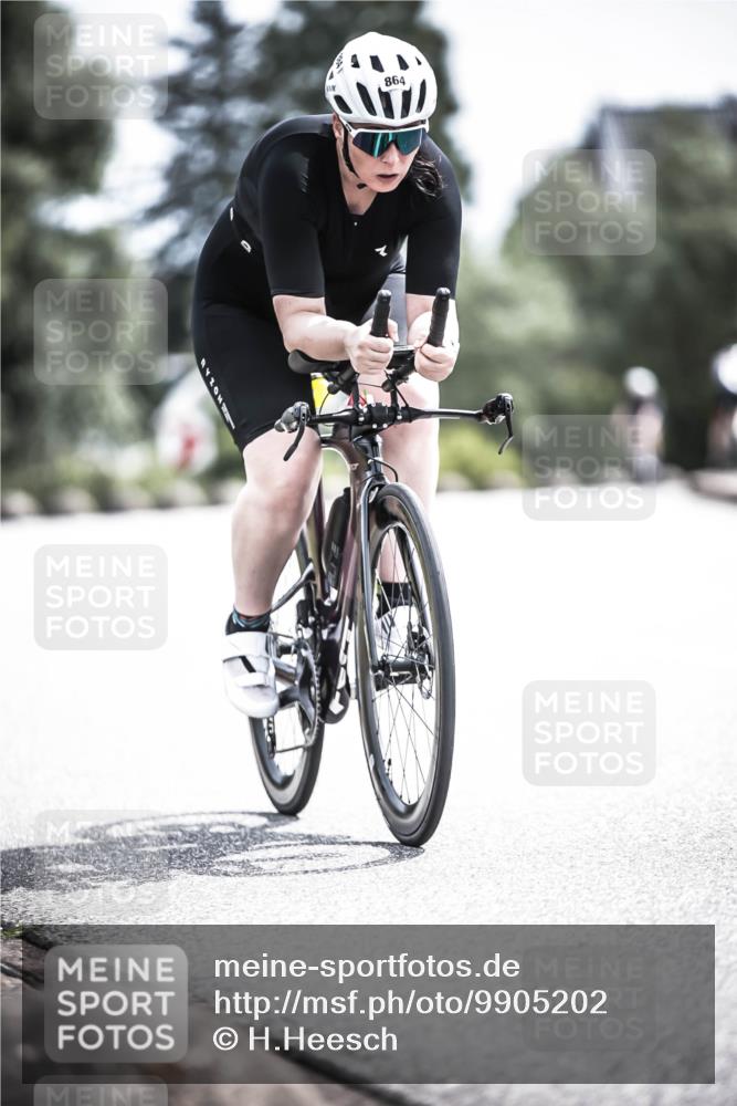 21.06.2026 - 29. Vierlanden-Triathlon H.Heesch http://msf.ph/oto/9905202 21.06.2026 11:38:05 Radfahren 637, 640, 666, 693, 814, 864 meine-sportfotos.de