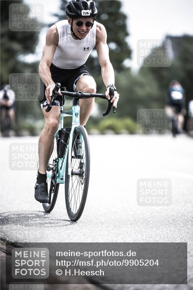 21.06.2026 - 29. Vierlanden-Triathlon H.Heesch http://msf.ph/oto/9905204 21.06.2026 11:41:49 Radfahren 636, 674, 726 meine-sportfotos.de
