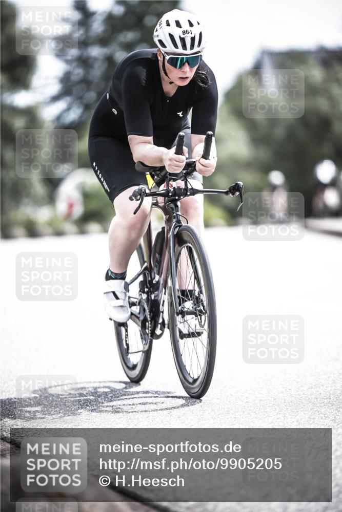 21.06.2026 - 29. Vierlanden-Triathlon H.Heesch http://msf.ph/oto/9905205 21.06.2026 11:38:06 Radfahren 637, 640, 666, 693, 814, 864 meine-sportfotos.de