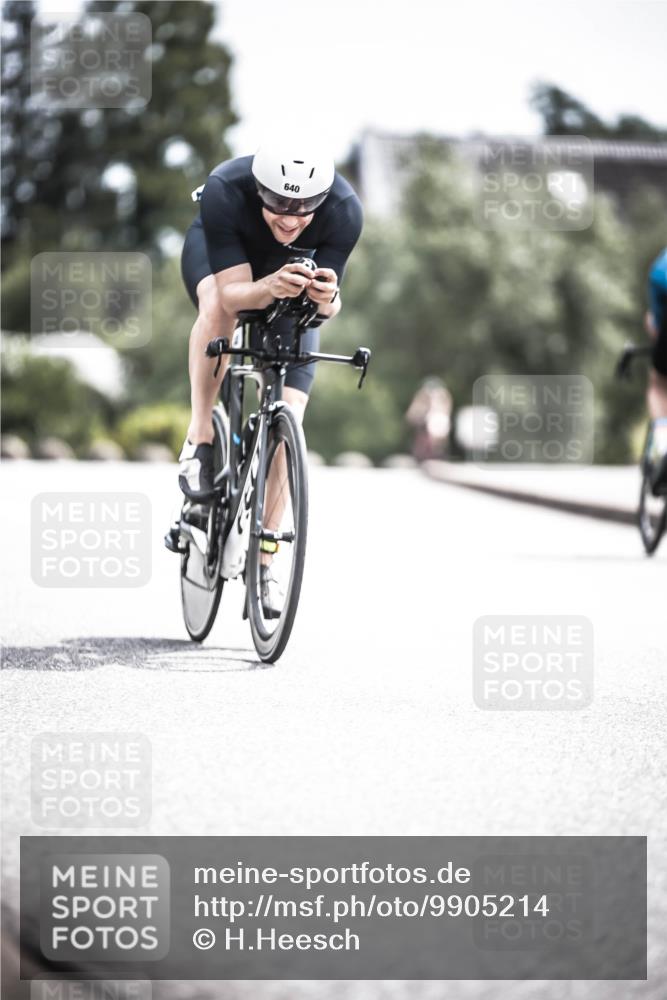 21.06.2026 - 29. Vierlanden-Triathlon H.Heesch http://msf.ph/oto/9905214 21.06.2026 11:38:11 Radfahren 230, 640, 666, 814 meine-sportfotos.de