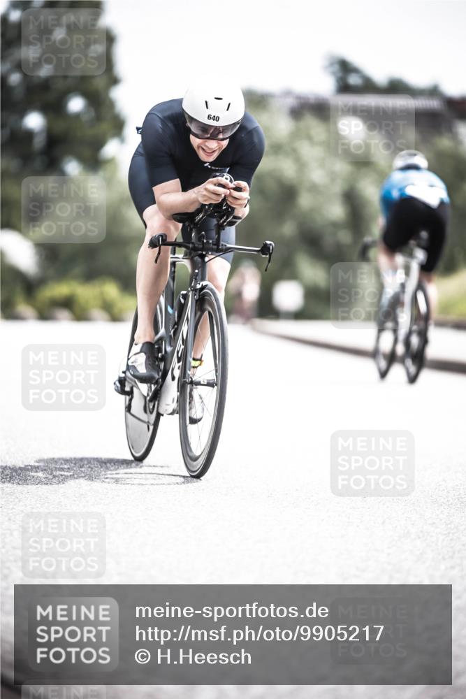 21.06.2026 - 29. Vierlanden-Triathlon H.Heesch http://msf.ph/oto/9905217 21.06.2026 11:38:11 Radfahren 230, 640, 666, 814 meine-sportfotos.de