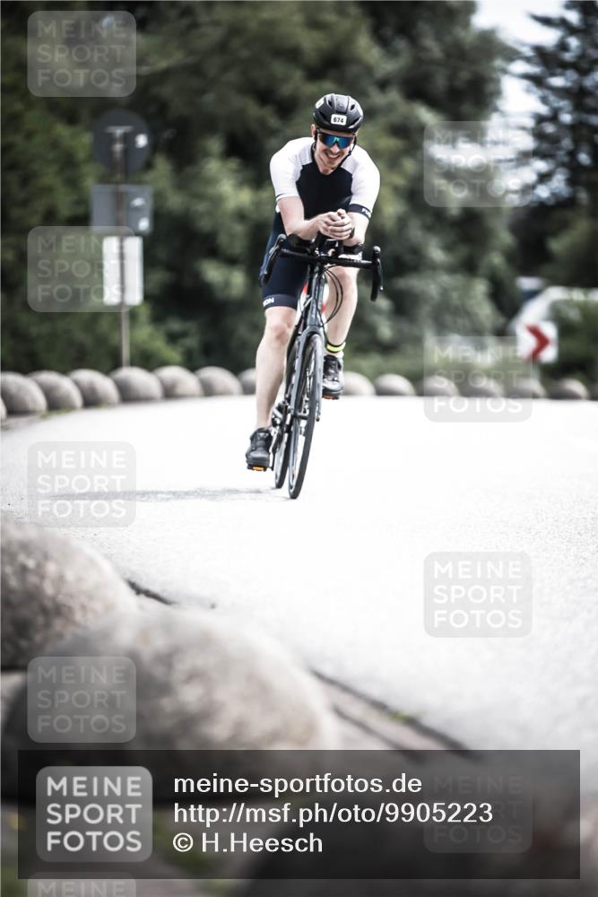 21.06.2026 - 29. Vierlanden-Triathlon H.Heesch http://msf.ph/oto/9905223 21.06.2026 11:41:52 Radfahren 133, 636, 674, 726 meine-sportfotos.de