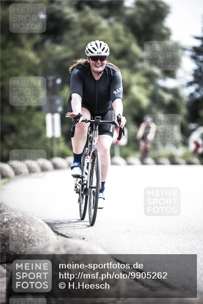 21.06.2026 - 29. Vierlanden-Triathlon H.Heesch http://msf.ph/oto/9905262 21.06.2026 11:38:15 Radfahren 230, 666, 871 meine-sportfotos.de
