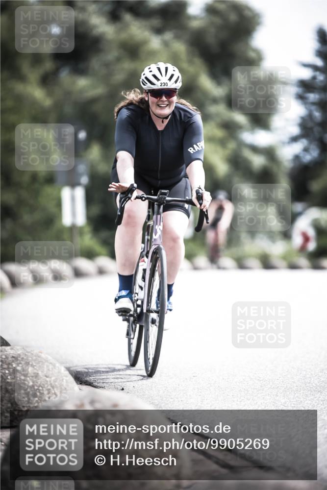 21.06.2026 - 29. Vierlanden-Triathlon H.Heesch http://msf.ph/oto/9905269 21.06.2026 11:38:15 Radfahren 230, 666, 871 meine-sportfotos.de