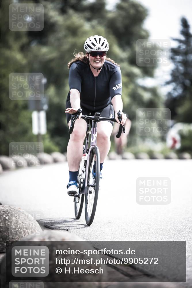 21.06.2026 - 29. Vierlanden-Triathlon H.Heesch http://msf.ph/oto/9905272 21.06.2026 11:38:15 Radfahren 230, 666, 871 meine-sportfotos.de