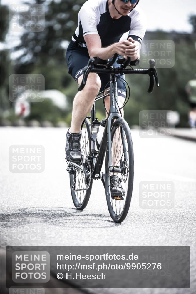21.06.2026 - 29. Vierlanden-Triathlon H.Heesch http://msf.ph/oto/9905276 21.06.2026 11:41:53 Radfahren 133, 636, 674 meine-sportfotos.de