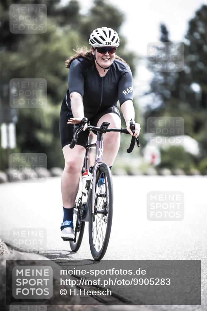 21.06.2026 - 29. Vierlanden-Triathlon H.Heesch http://msf.ph/oto/9905283 21.06.2026 11:38:15 Radfahren 230, 666, 871 meine-sportfotos.de