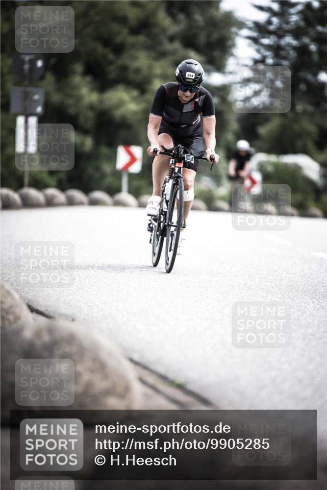 21.06.2026 - 29. Vierlanden-Triathlon H.Heesch http://msf.ph/oto/9905285 21.06.2026 11:42:21 Radfahren 294, 675 meine-sportfotos.de