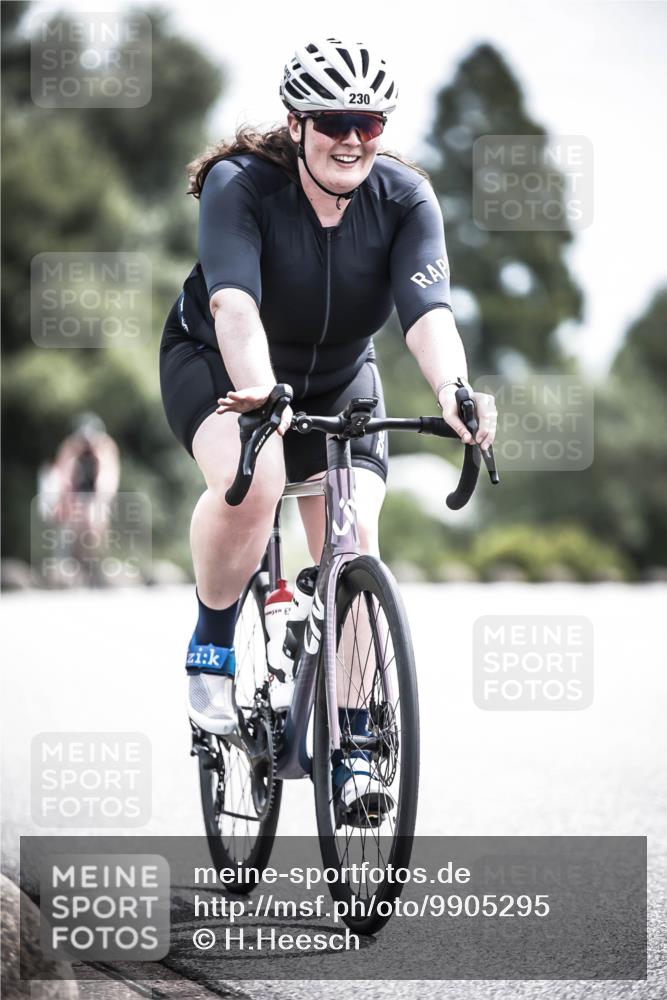 21.06.2026 - 29. Vierlanden-Triathlon H.Heesch http://msf.ph/oto/9905295 21.06.2026 11:38:16 Radfahren 230, 666, 871 meine-sportfotos.de