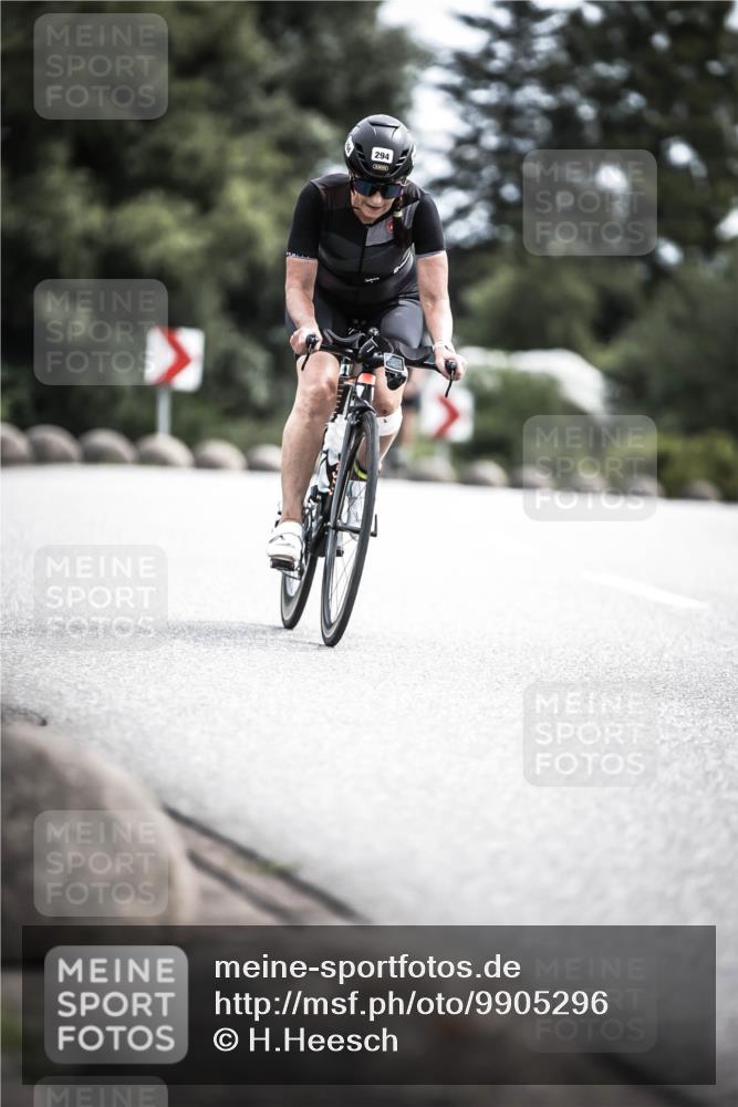21.06.2026 - 29. Vierlanden-Triathlon H.Heesch http://msf.ph/oto/9905296 21.06.2026 11:42:21 Radfahren 294, 675 meine-sportfotos.de