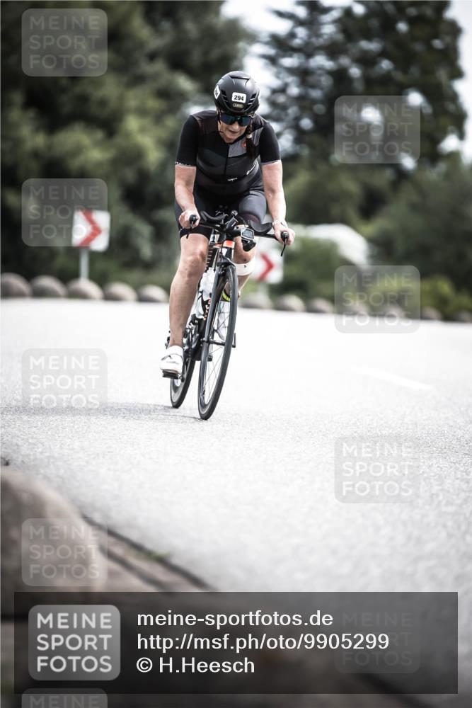 21.06.2026 - 29. Vierlanden-Triathlon H.Heesch http://msf.ph/oto/9905299 21.06.2026 11:42:21 Radfahren 294, 675 meine-sportfotos.de
