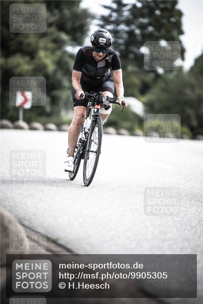 21.06.2026 - 29. Vierlanden-Triathlon H.Heesch http://msf.ph/oto/9905305 21.06.2026 11:42:21 Radfahren 294, 675 meine-sportfotos.de