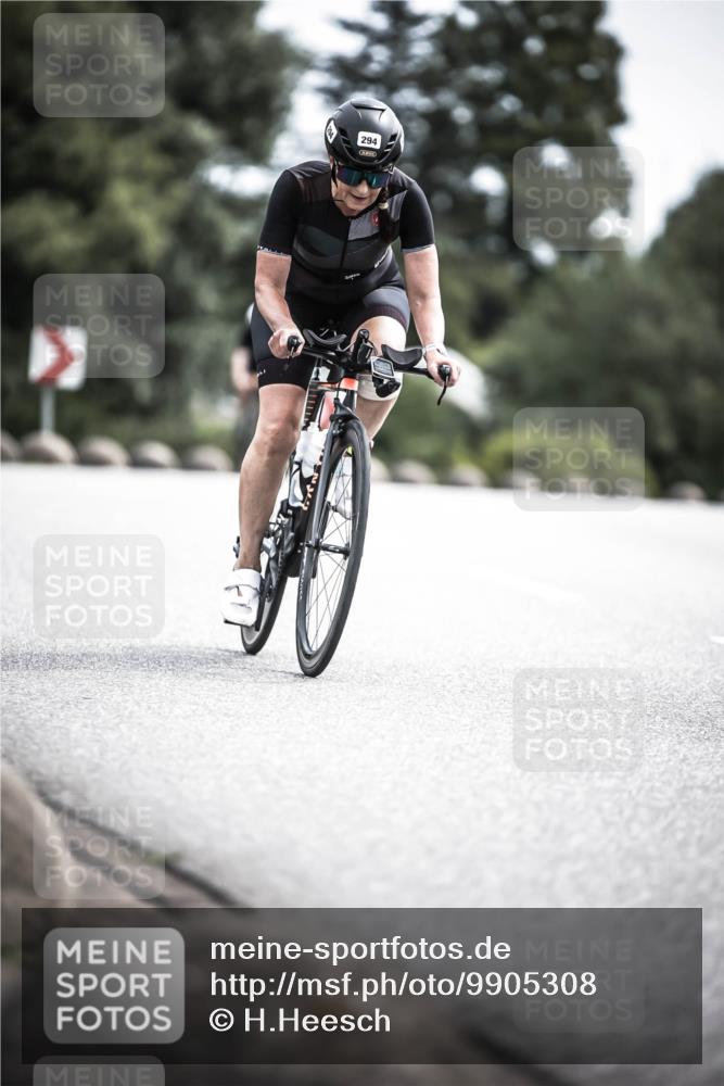 21.06.2026 - 29. Vierlanden-Triathlon H.Heesch http://msf.ph/oto/9905308 21.06.2026 11:42:21 Radfahren 294, 675 meine-sportfotos.de