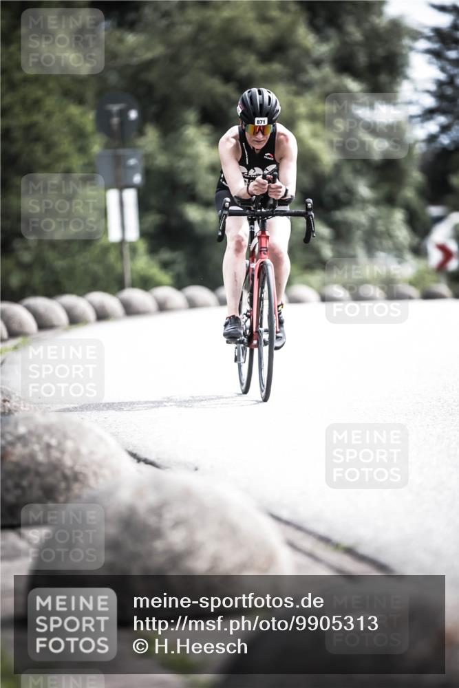 21.06.2026 - 29. Vierlanden-Triathlon H.Heesch http://msf.ph/oto/9905313 21.06.2026 11:38:19 Radfahren 230, 871 meine-sportfotos.de