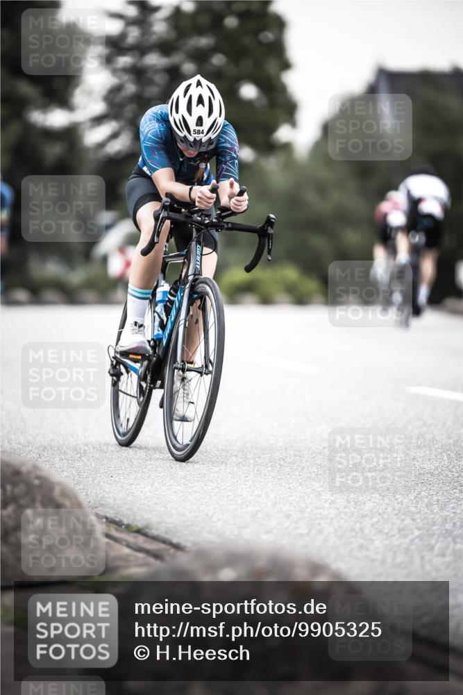 21.06.2026 - 29. Vierlanden-Triathlon H.Heesch http://msf.ph/oto/9905325 21.06.2026 10:23:56 Radfahren 200, 293, 584 meine-sportfotos.de
