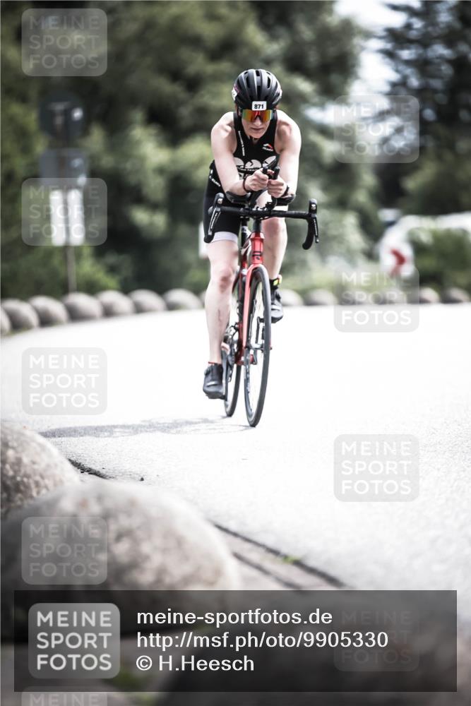 21.06.2026 - 29. Vierlanden-Triathlon H.Heesch http://msf.ph/oto/9905330 21.06.2026 11:38:20 Radfahren 230, 871 meine-sportfotos.de
