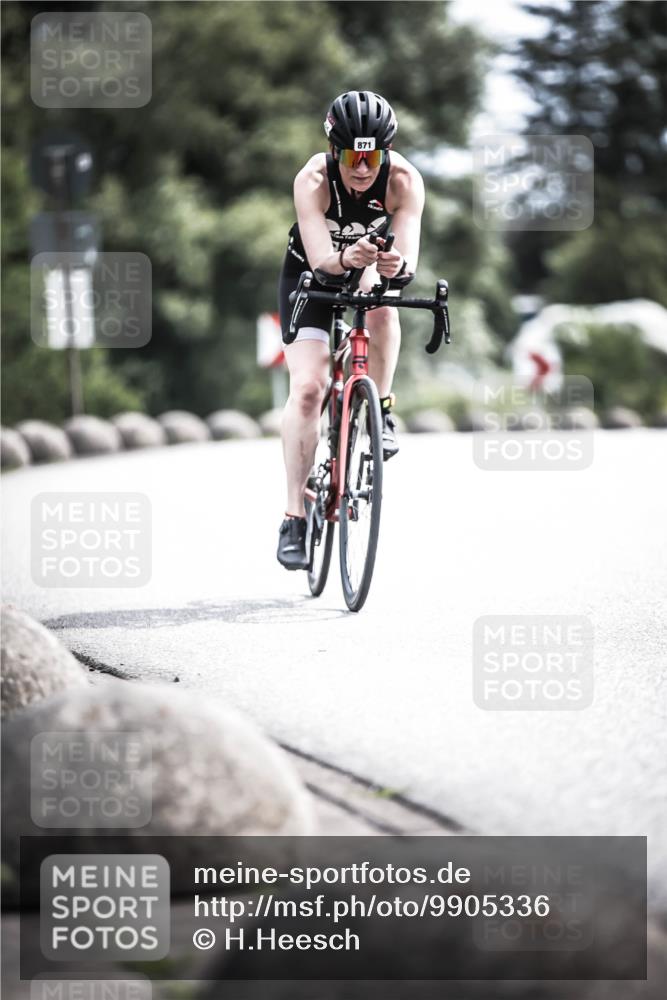 21.06.2026 - 29. Vierlanden-Triathlon H.Heesch http://msf.ph/oto/9905336 21.06.2026 11:38:20 Radfahren 230, 871 meine-sportfotos.de