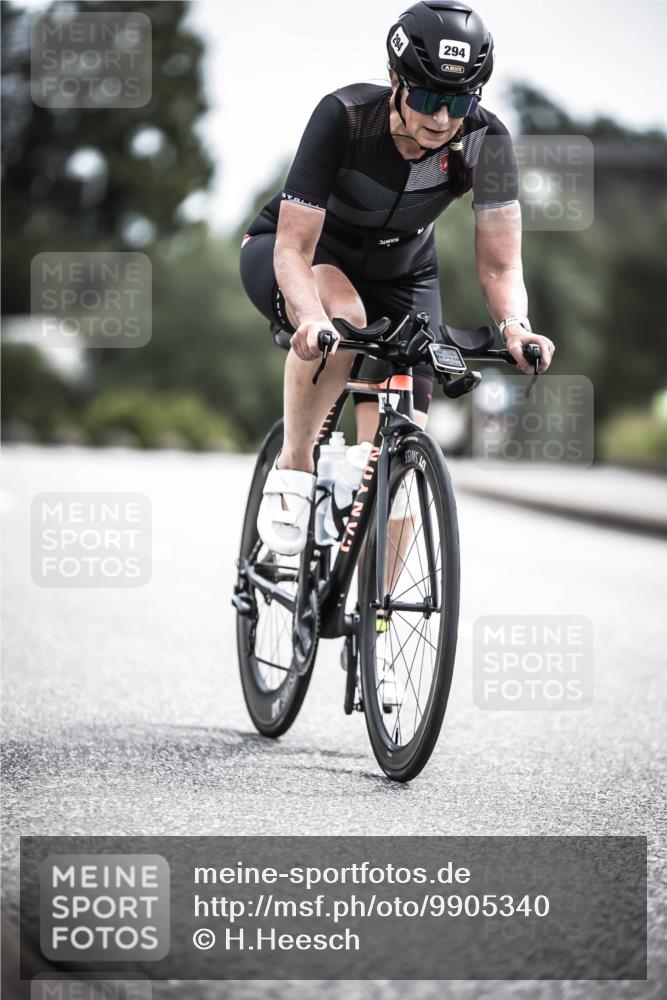 21.06.2026 - 29. Vierlanden-Triathlon H.Heesch http://msf.ph/oto/9905340 21.06.2026 11:42:22 Radfahren 294, 675 meine-sportfotos.de