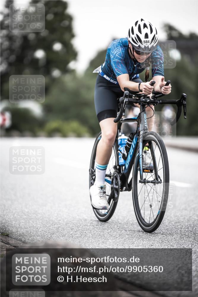 21.06.2026 - 29. Vierlanden-Triathlon H.Heesch http://msf.ph/oto/9905360 21.06.2026 10:23:56 Radfahren 200, 293, 584 meine-sportfotos.de