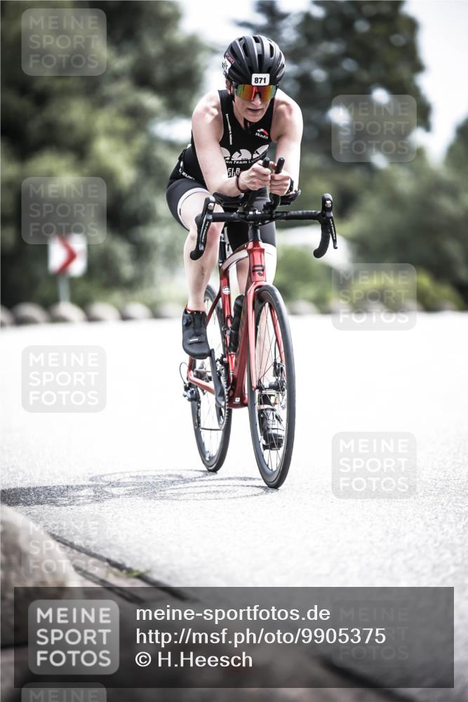 21.06.2026 - 29. Vierlanden-Triathlon H.Heesch http://msf.ph/oto/9905375 21.06.2026 11:38:20 Radfahren 230, 871 meine-sportfotos.de