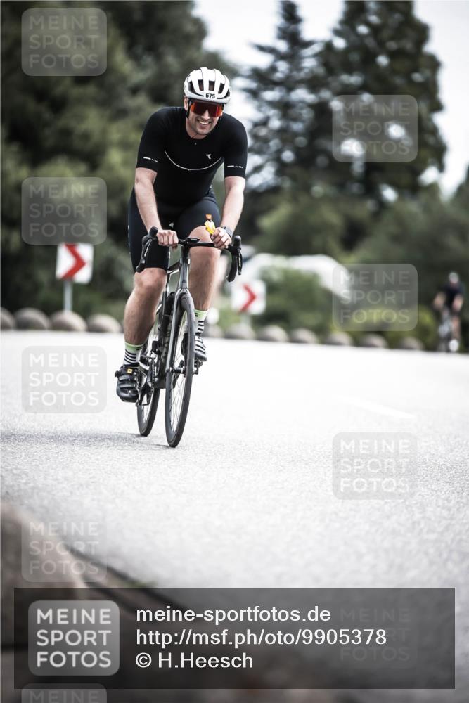 21.06.2026 - 29. Vierlanden-Triathlon H.Heesch http://msf.ph/oto/9905378 21.06.2026 11:42:26 Radfahren 158, 650, 675, 727, 745 meine-sportfotos.de