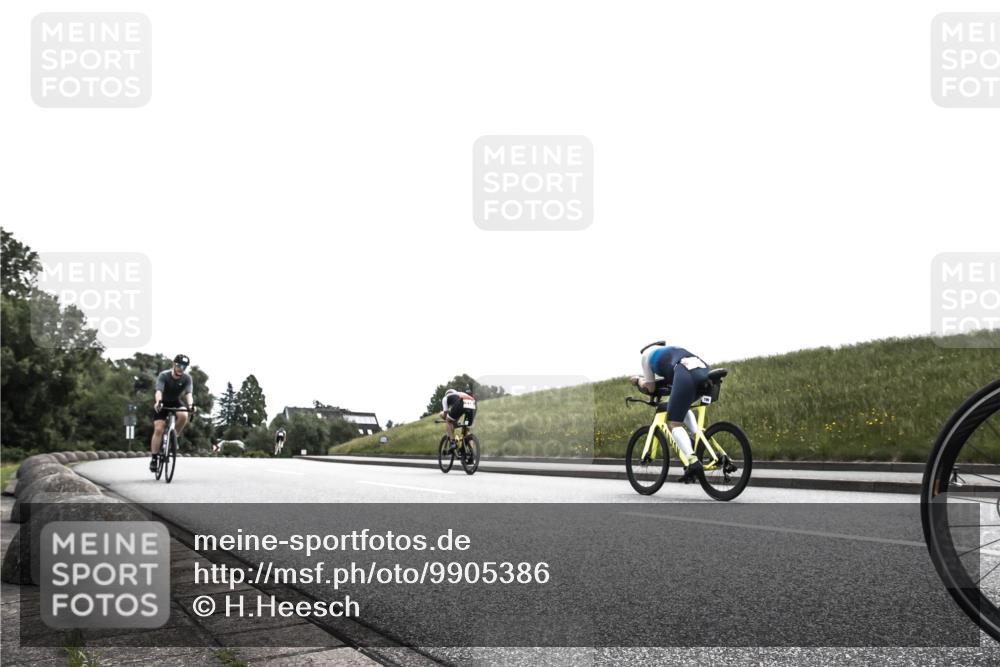 21.06.2026 - 29. Vierlanden-Triathlon H.Heesch http://msf.ph/oto/9905386 21.06.2026 11:06:29 Radfahren 71, 510, 721 meine-sportfotos.de