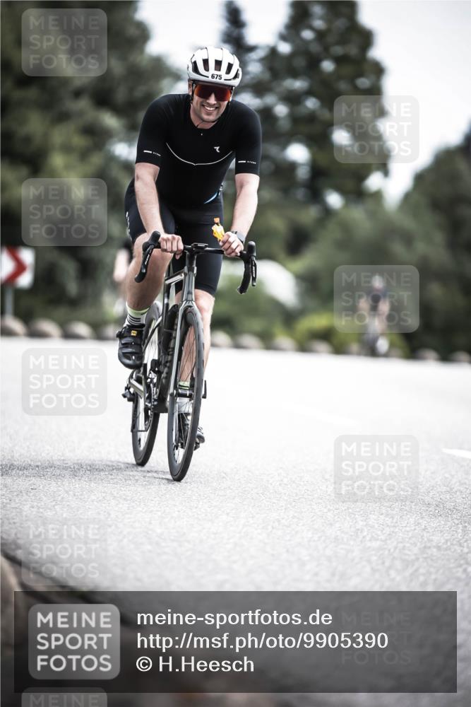 21.06.2026 - 29. Vierlanden-Triathlon H.Heesch http://msf.ph/oto/9905390 21.06.2026 11:42:26 Radfahren 158, 650, 675, 727, 745 meine-sportfotos.de