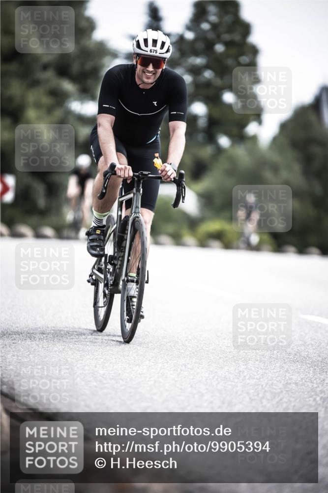 21.06.2026 - 29. Vierlanden-Triathlon H.Heesch http://msf.ph/oto/9905394 21.06.2026 11:42:26 Radfahren 158, 650, 675, 727, 745 meine-sportfotos.de