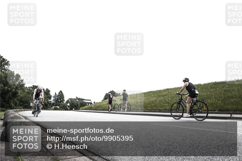 21.06.2026 - 29. Vierlanden-Triathlon H.Heesch http://msf.ph/oto/9905395 21.06.2026 11:06:44 Radfahren 650, 674, 689, 691 meine-sportfotos.de