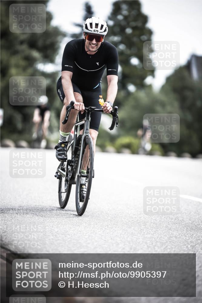 21.06.2026 - 29. Vierlanden-Triathlon H.Heesch http://msf.ph/oto/9905397 21.06.2026 11:42:26 Radfahren 158, 650, 675, 727, 745 meine-sportfotos.de