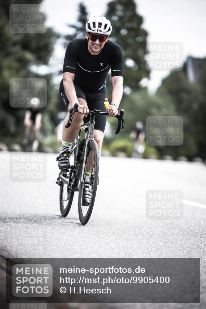 21.06.2026 - 29. Vierlanden-Triathlon H.Heesch http://msf.ph/oto/9905400 21.06.2026 11:42:26 Radfahren 158, 650, 675, 727, 745 meine-sportfotos.de