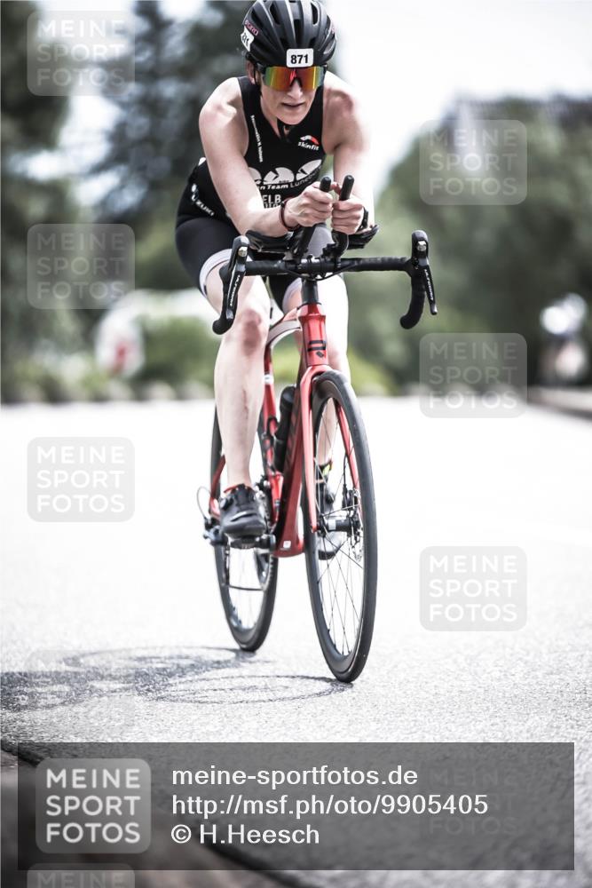 21.06.2026 - 29. Vierlanden-Triathlon H.Heesch http://msf.ph/oto/9905405 21.06.2026 11:38:20 Radfahren 230, 871 meine-sportfotos.de