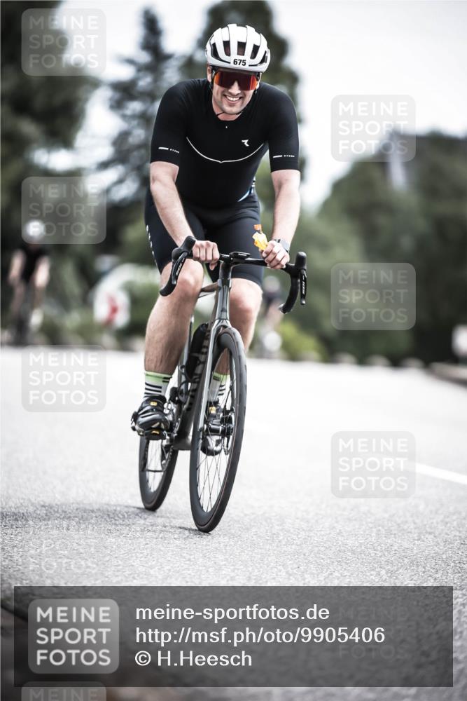 21.06.2026 - 29. Vierlanden-Triathlon H.Heesch http://msf.ph/oto/9905406 21.06.2026 11:42:26 Radfahren 158, 650, 675, 727, 745 meine-sportfotos.de
