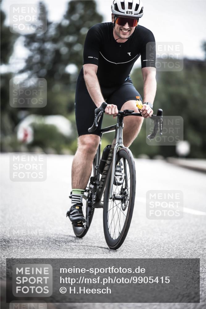 21.06.2026 - 29. Vierlanden-Triathlon H.Heesch http://msf.ph/oto/9905415 21.06.2026 11:42:26 Radfahren 158, 650, 675, 727, 745 meine-sportfotos.de