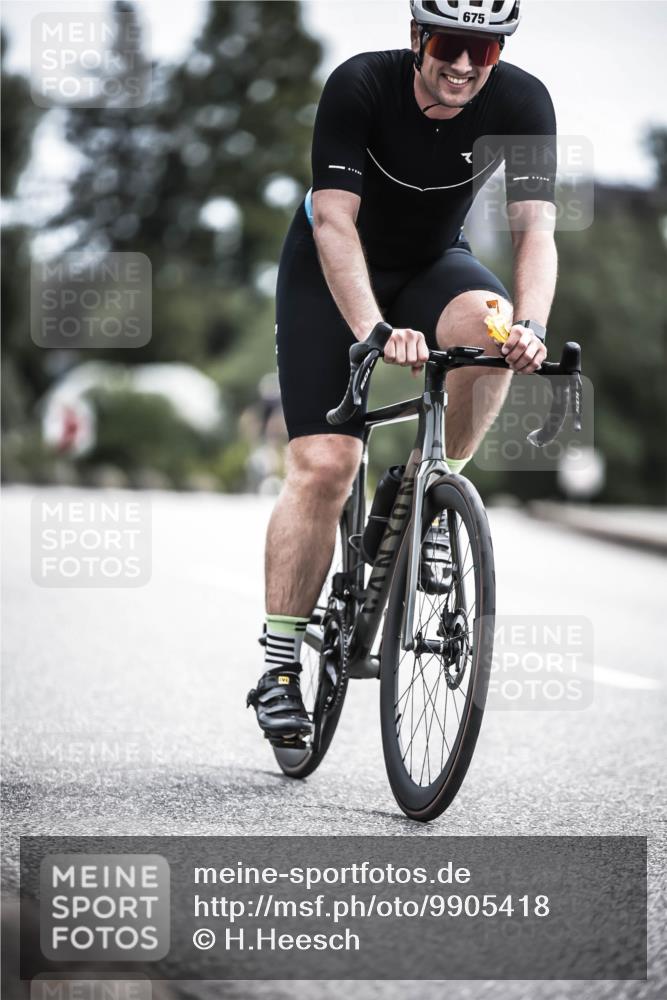 21.06.2026 - 29. Vierlanden-Triathlon H.Heesch http://msf.ph/oto/9905418 21.06.2026 11:42:26 Radfahren 158, 650, 675, 727, 745 meine-sportfotos.de