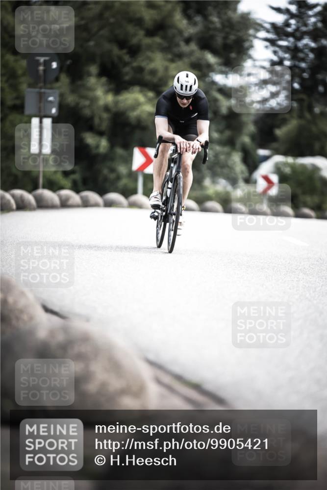 21.06.2026 - 29. Vierlanden-Triathlon H.Heesch http://msf.ph/oto/9905421 21.06.2026 11:42:29 Radfahren 158, 223, 650, 675, 727, 740, 745 meine-sportfotos.de