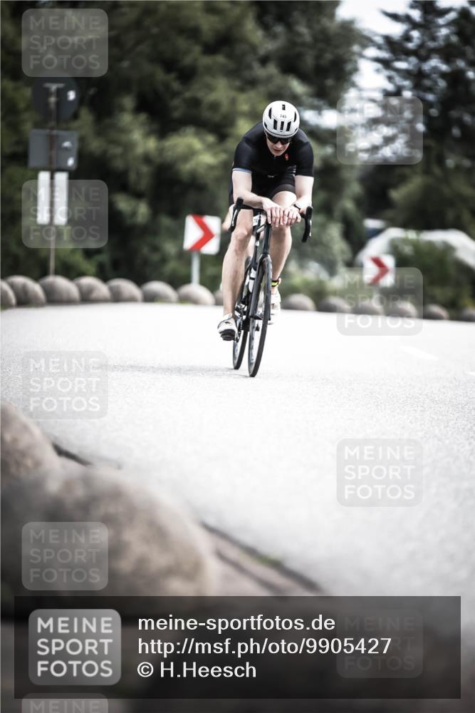 21.06.2026 - 29. Vierlanden-Triathlon H.Heesch http://msf.ph/oto/9905427 21.06.2026 11:42:29 Radfahren 158, 223, 650, 675, 727, 740, 745 meine-sportfotos.de