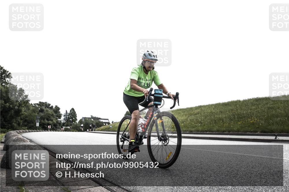 21.06.2026 - 29. Vierlanden-Triathlon H.Heesch http://msf.ph/oto/9905432 21.06.2026 11:07:20 Radfahren 165, 256, 634 meine-sportfotos.de