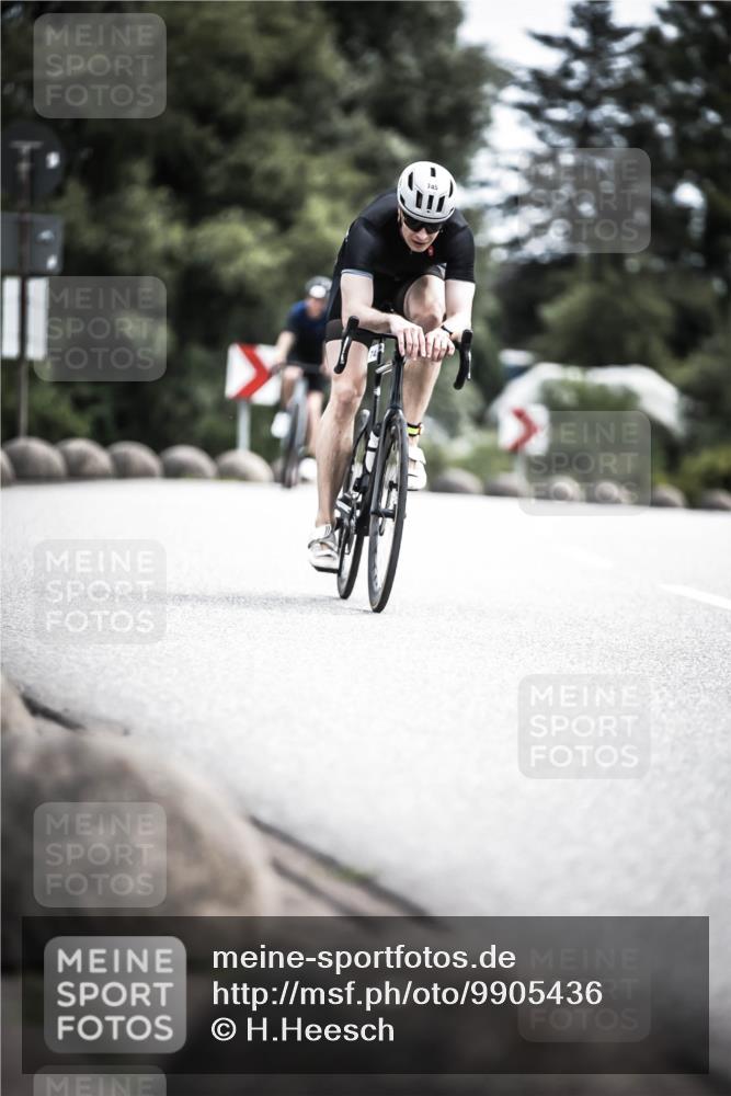 21.06.2026 - 29. Vierlanden-Triathlon H.Heesch http://msf.ph/oto/9905436 21.06.2026 11:42:29 Radfahren 158, 223, 650, 675, 727, 740, 745 meine-sportfotos.de