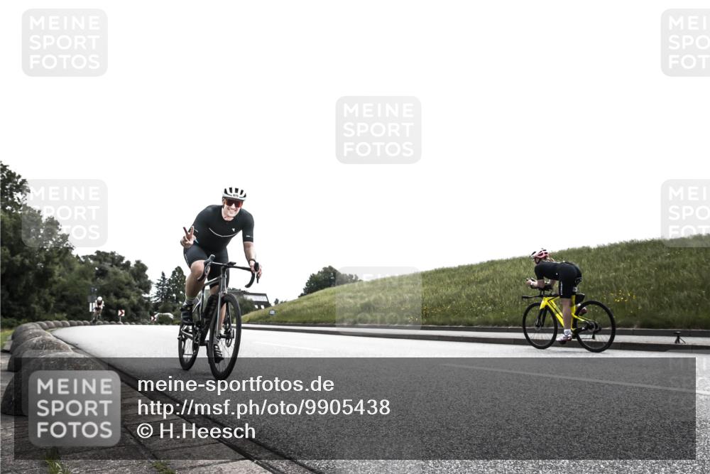 21.06.2026 - 29. Vierlanden-Triathlon H.Heesch http://msf.ph/oto/9905438 21.06.2026 11:07:55 Radfahren 142, 675, 682 meine-sportfotos.de
