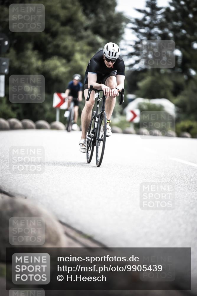 21.06.2026 - 29. Vierlanden-Triathlon H.Heesch http://msf.ph/oto/9905439 21.06.2026 11:42:29 Radfahren 158, 223, 650, 675, 727, 740, 745 meine-sportfotos.de