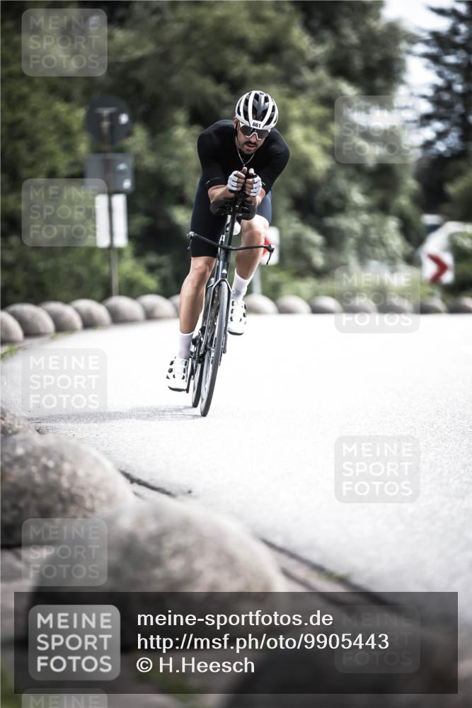 21.06.2026 - 29. Vierlanden-Triathlon H.Heesch http://msf.ph/oto/9905443 21.06.2026 11:38:31 Radfahren 15, 253, 661, 673 meine-sportfotos.de
