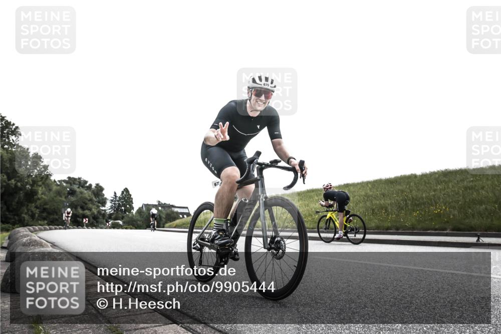 21.06.2026 - 29. Vierlanden-Triathlon H.Heesch http://msf.ph/oto/9905444 21.06.2026 11:07:55 Radfahren 142, 675, 682 meine-sportfotos.de