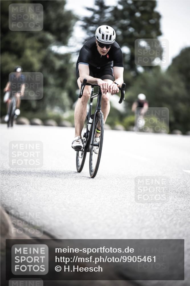 21.06.2026 - 29. Vierlanden-Triathlon H.Heesch http://msf.ph/oto/9905461 21.06.2026 11:42:30 Radfahren 158, 223, 650, 675, 727, 740, 745 meine-sportfotos.de