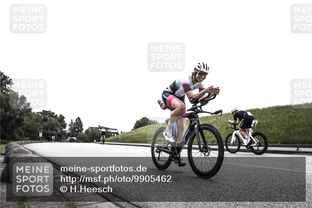 21.06.2026 - 29. Vierlanden-Triathlon H.Heesch http://msf.ph/oto/9905462 21.06.2026 11:08:06 Radfahren 226 meine-sportfotos.de
