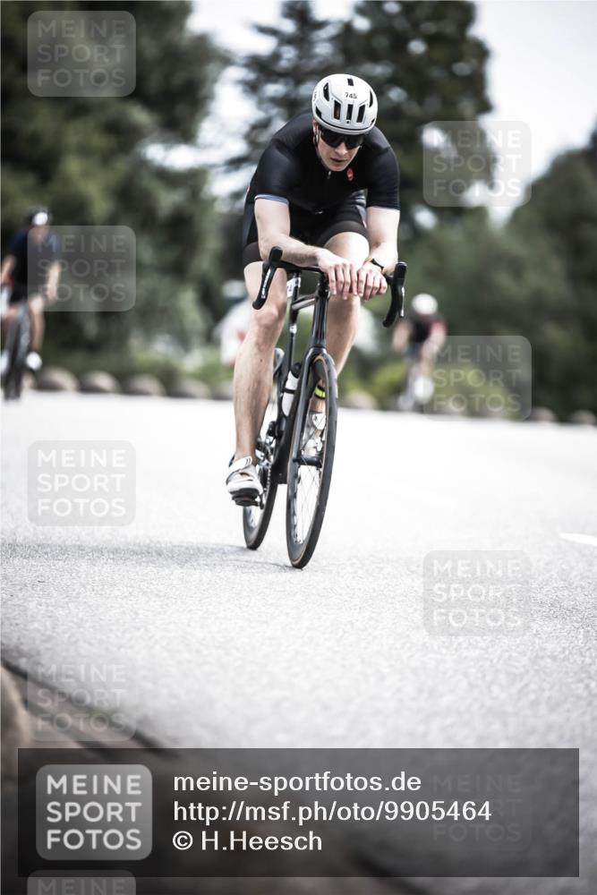 21.06.2026 - 29. Vierlanden-Triathlon H.Heesch http://msf.ph/oto/9905464 21.06.2026 11:42:30 Radfahren 158, 223, 650, 675, 727, 740, 745 meine-sportfotos.de