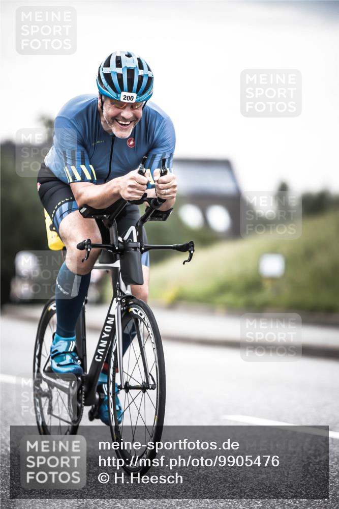 21.06.2026 - 29. Vierlanden-Triathlon H.Heesch http://msf.ph/oto/9905476 21.06.2026 10:23:59 Radfahren 200, 293, 496, 584 meine-sportfotos.de