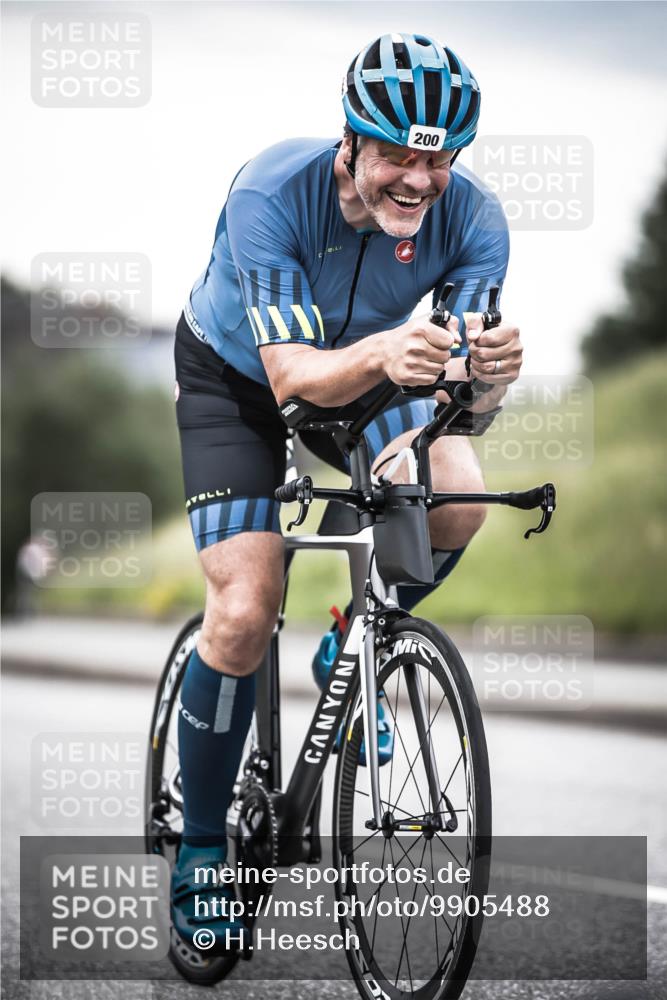 21.06.2026 - 29. Vierlanden-Triathlon H.Heesch http://msf.ph/oto/9905488 21.06.2026 10:24:00 Radfahren 200, 293, 496 meine-sportfotos.de
