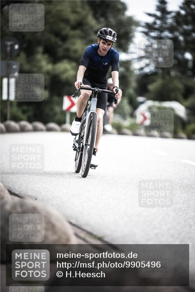 21.06.2026 - 29. Vierlanden-Triathlon H.Heesch http://msf.ph/oto/9905496 21.06.2026 11:42:33 Radfahren 158, 223, 650, 727, 740, 745 meine-sportfotos.de